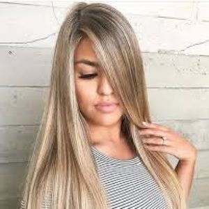 Meet your Posher, Court